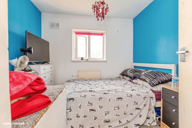5, Wadlands Road, Rochester photo 4