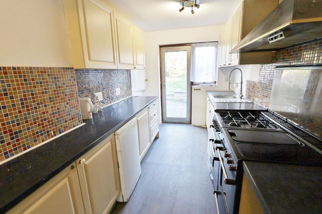 Seymer Road, Romford photo 5