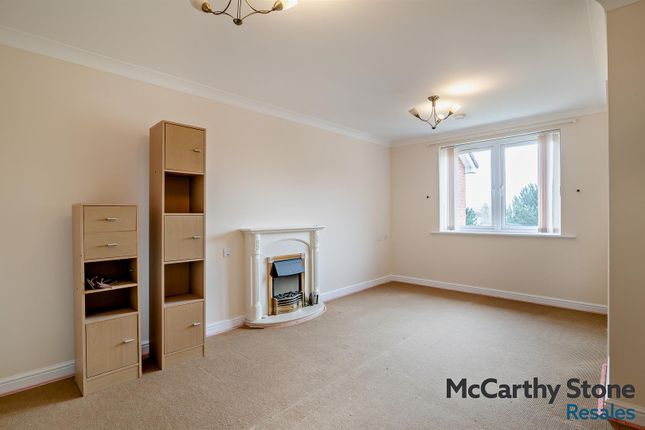 45 Fussells Court, Station Road, Worle, Weston-Super-Mare photo 4