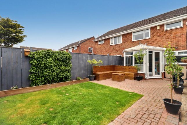 17, Petrel Crescent, Stockton-On-Tees photo 2