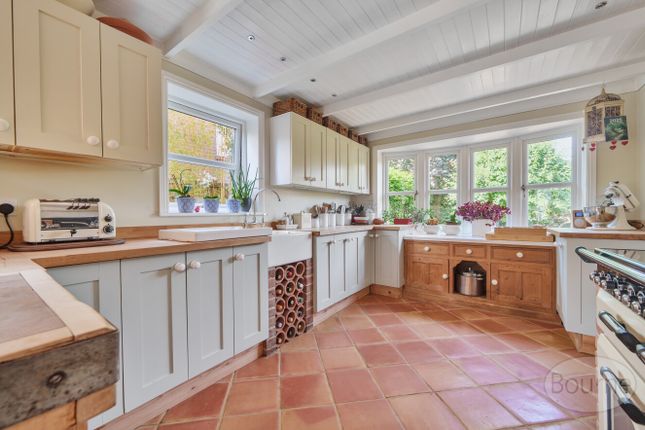 40, Churchfields, Kingsley photo 2