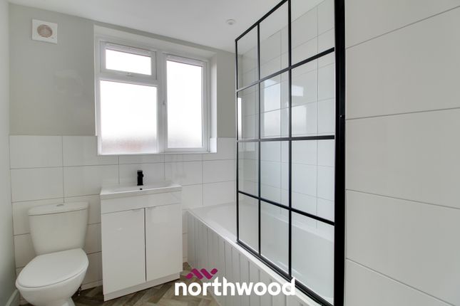 11, Roberts Road, Doncaster photo 4