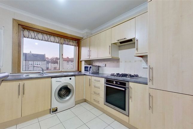 38D, Rowan Avenue, Renfrew photo 2