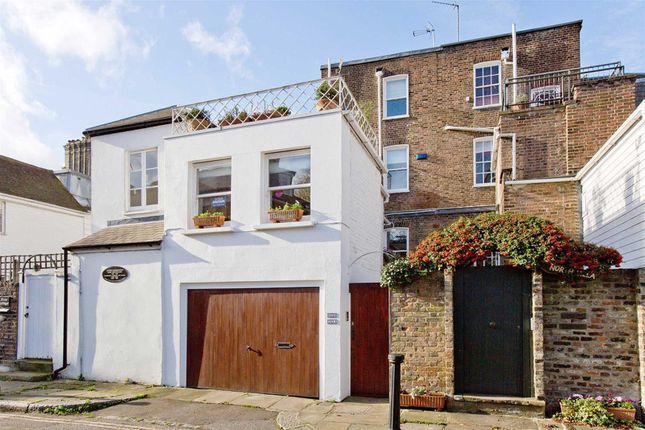 Property for sale in Vale Of Health, London