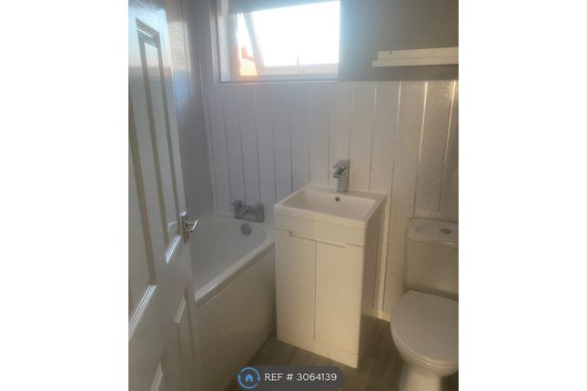 Ceadar Road, Leigh photo 4