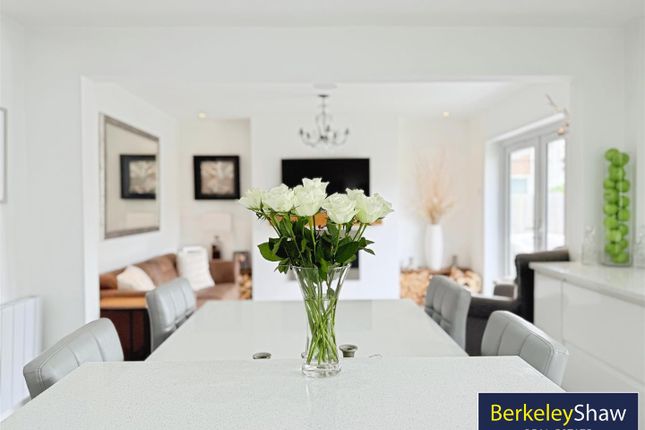 Kitchen/Breakfast/Family Room