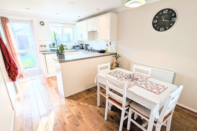 End terrace house to rent in Lowestoft Drive, Slough