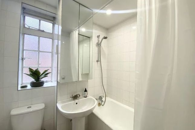 182A West Street, Fareham photo 3