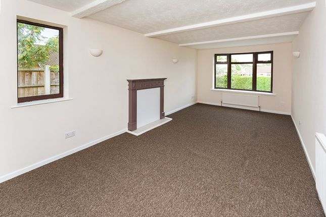 12 Wheatcroft, York photo 5