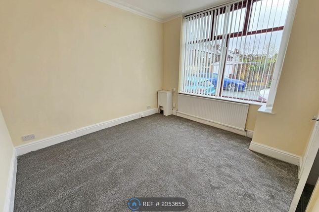 Terraced house to rent in Goodman Street, Manchester