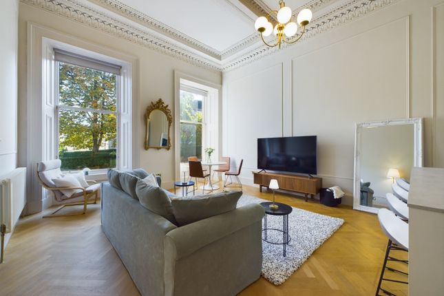 Flat 2, 15 Lynedoch Crescent, Glasgow, G3 6EQ, Glasgow photo 2