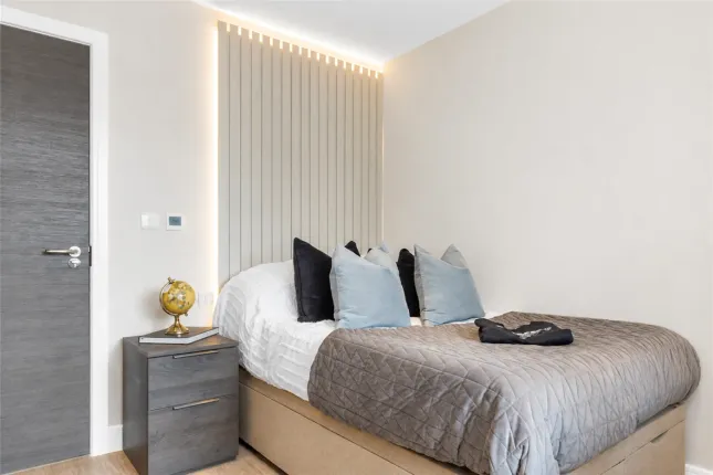 APARTMENT 8, BIRMINGHAM photo 3