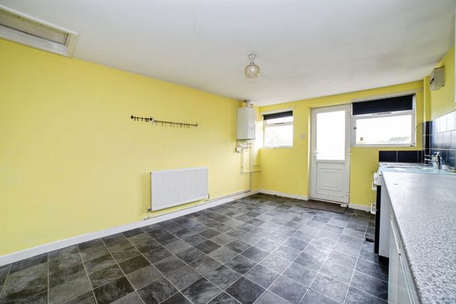 54, Loscoe Road, Heanor photo 3