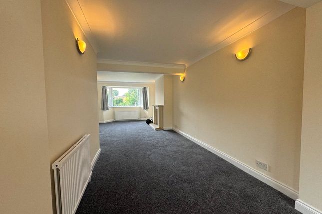 76, Church Lane, Crawley photo 5
