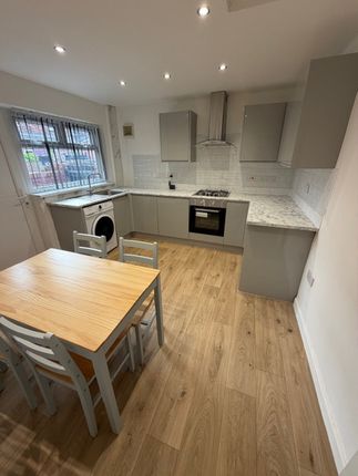 43 Grandale Street, MANCHESTER photo 5