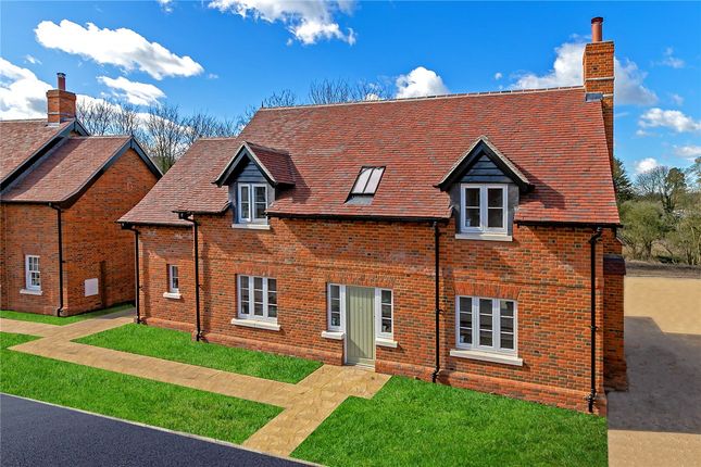 Thumbnail Detached house for sale in Mill Green Lane, Hatfield, Herts