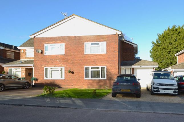 Thumbnail Property for sale in Monks Walk, Buntingford