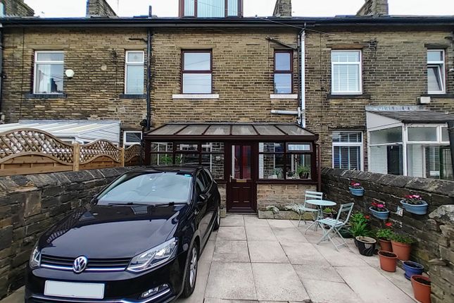 Terraced house for sale in Larchmont, Clayton, Bradford