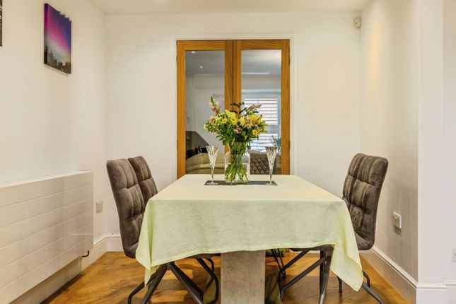 11, Gleneagles Drive, Chorley photo 3