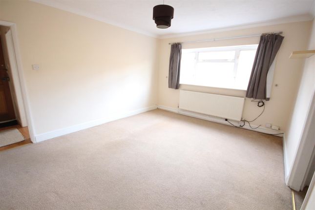 Flat 2, 48 West Hill, Dartford photo 2