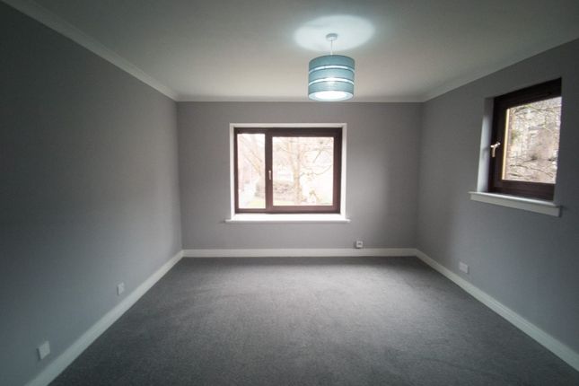 Flat to rent in Brown Street, Paisley, Renfrewshire