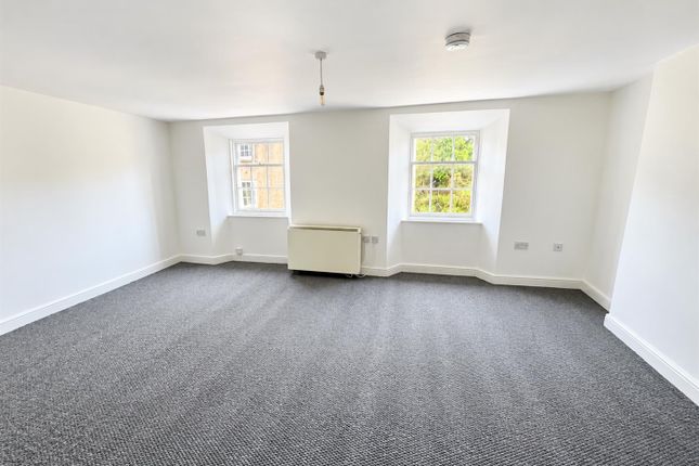 Flat 1, 6 - 8 Newland Street, Coleford photo 4