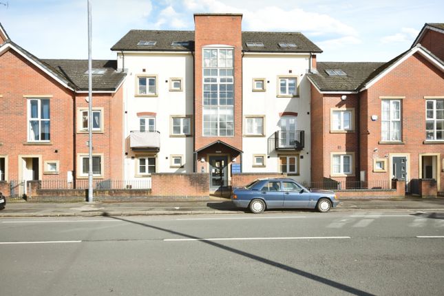 Flat for sale in Alexandra Road, Manchester, Greater Manchester
