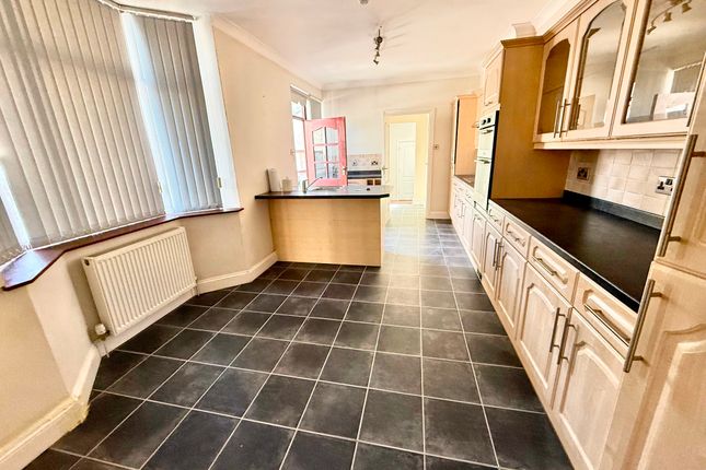 36 Chapel Street, Cwmbran photo 4