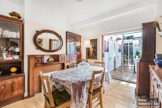 42, Coniston Avenue, Greenford photo 2