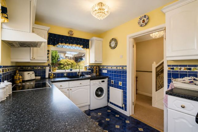 10, Whiterock Drive, Pontypridd photo 4
