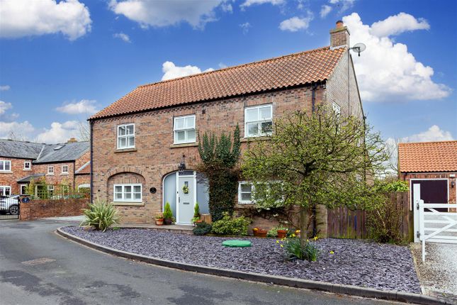 Thumbnail Property for sale in Manor Green, Bolton, York