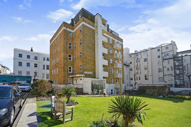 Thumbnail Flat for sale in Seymour Square, Brighton
