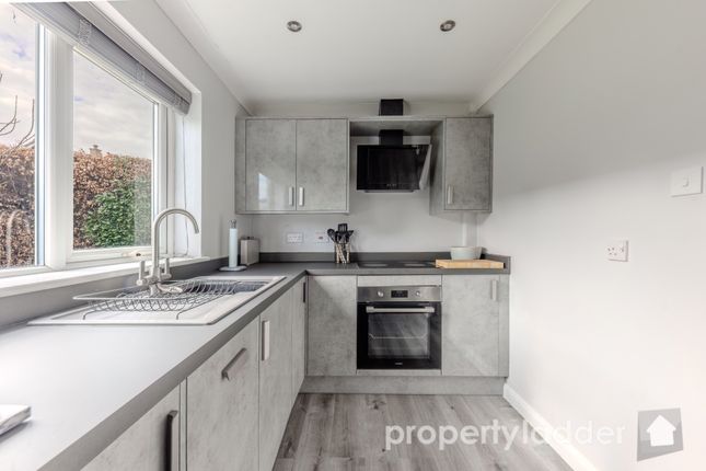 42, West Acre Drive, Norwich photo 4