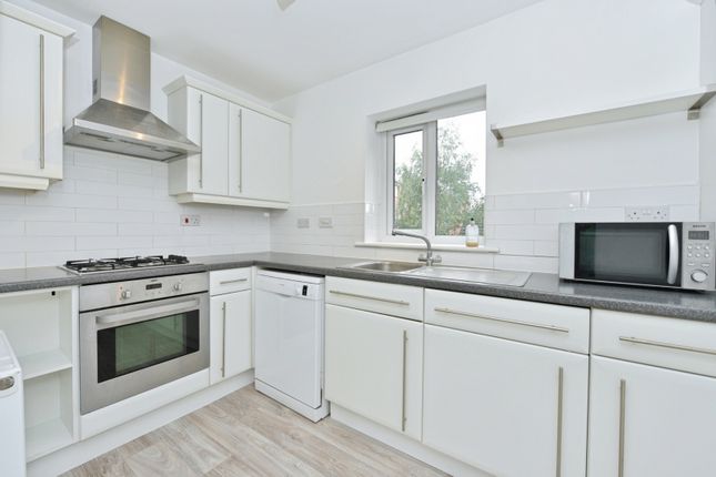 23, Locke Drive, South Yorkshire photo 2