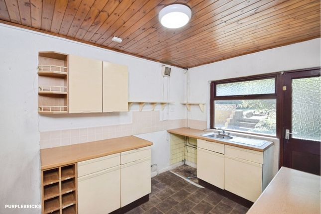 28, Pengors Road, Swansea photo 4