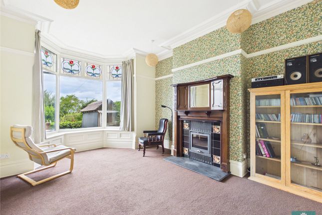 500, Highfield Terrace, Oldham photo 3