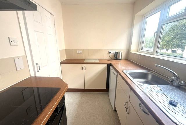 Flat 5, Bournemouth photo 3