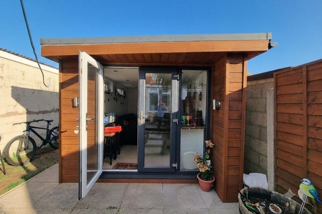 44, Eastbourne Avenue, Gosport photo 3