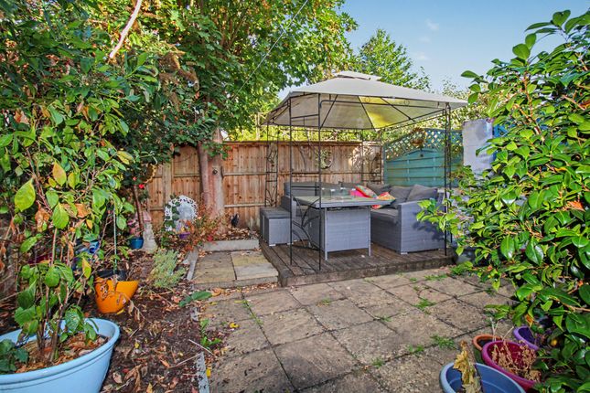 6, Farnborough Street, Farnborough photo 4