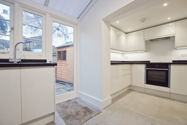 Watcombe Cottages, Kew photo 4