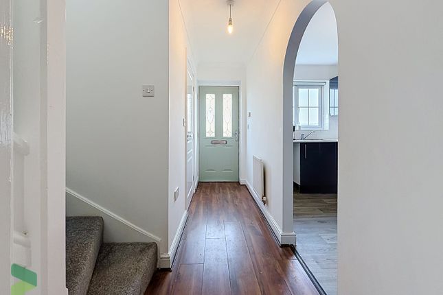 11, Weavers Mews, Darwen photo 3