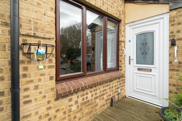 46, Wilsdon Way, Kidlington photo 2