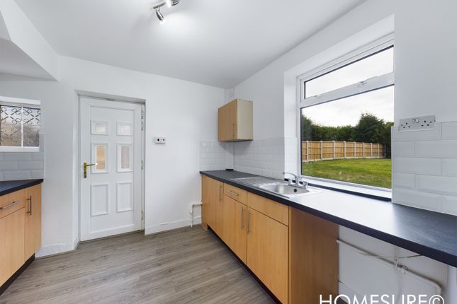 9, Oak Close, Prescot photo 4