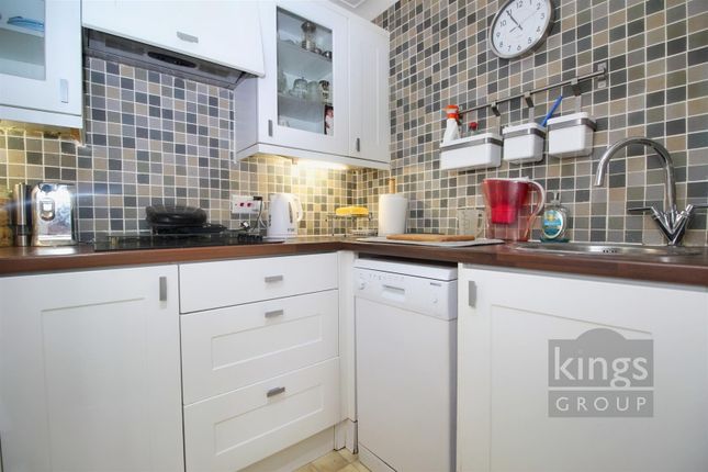 Edwards Court, 5, Turners Hill, Waltham Cross photo 3