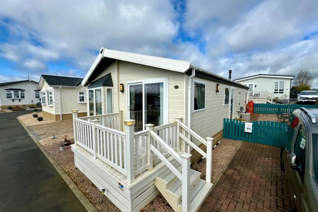 Mobile/park home for sale in 23 Willow Park, Burnhouse, Beith