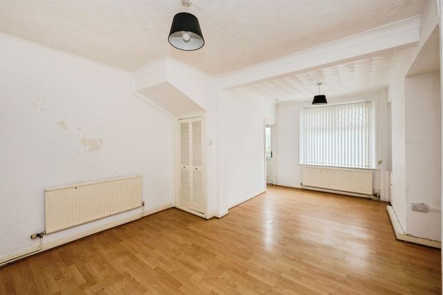 3, Britannia Road, Swansea photo 4