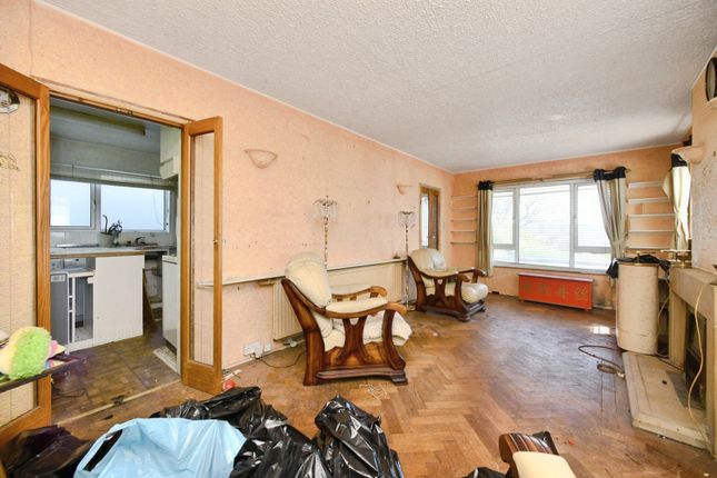 31, Saltdean Drive, Brighton photo 4