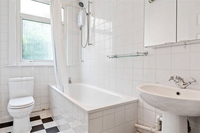 Flat for sale in Paget Street, London