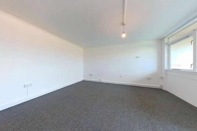 Flat B/1, 14, Fortrose Street, Glasgow photo 2