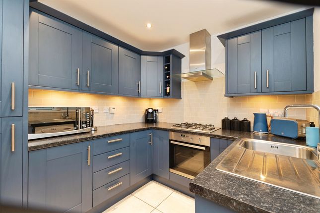15, Coulby Manor Farm, Middlesbrough photo 2